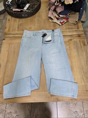 torrid Light Wash Blue Straight-Leg Jeans